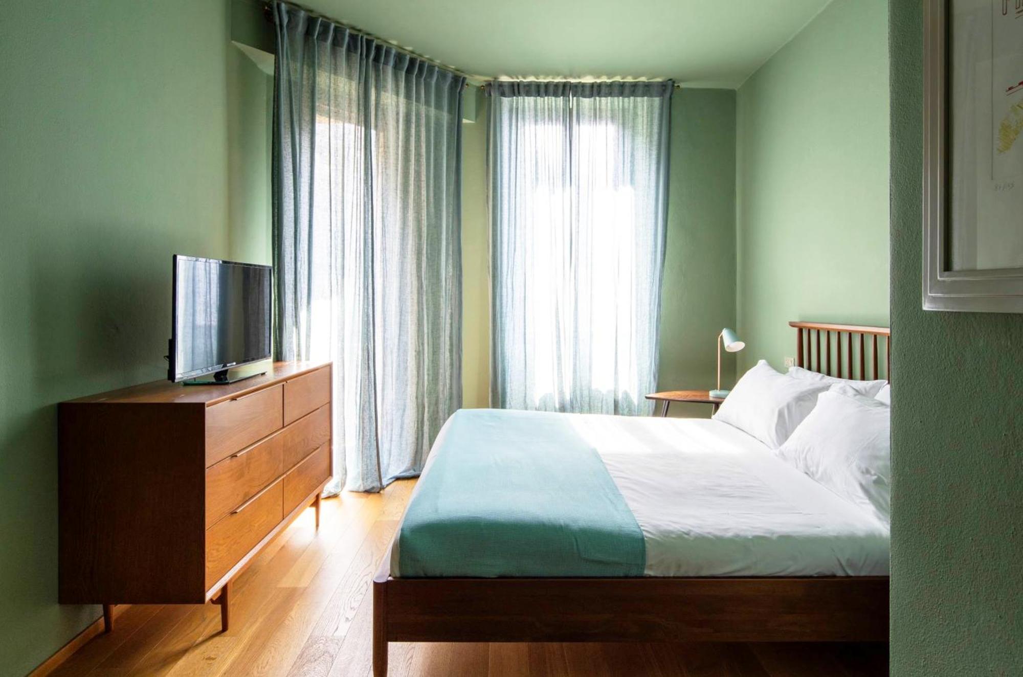 Domus Plinii 1792 Suites Faggeto Lario Habitación foto